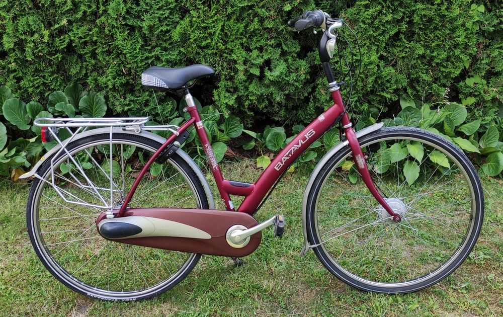 BATAVUS 28 cali, ładny miejski rower z zabezpieczeniem