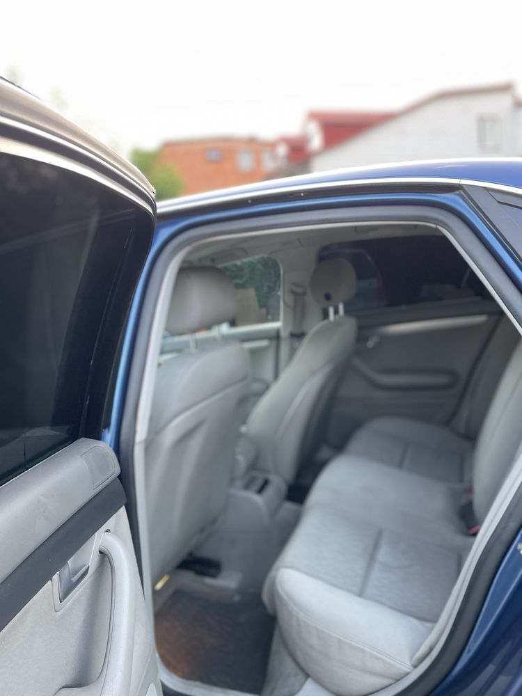 Audi A4B7 2.0 TDI fajna/klima/bez rdzy