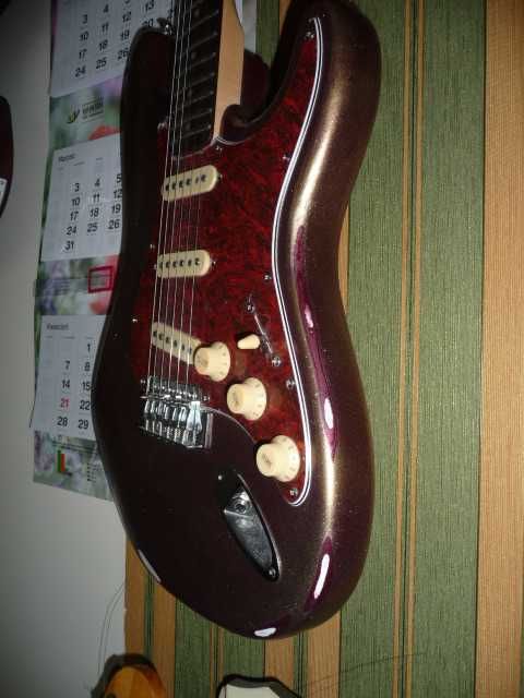 Gitara  elektryczna  w stylu  Heavy Relic