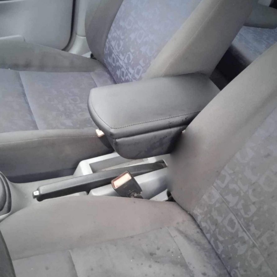 Подлокотник Skoda Octavia Tour, Octavia A5, Octavia A7, Октавия Тур
