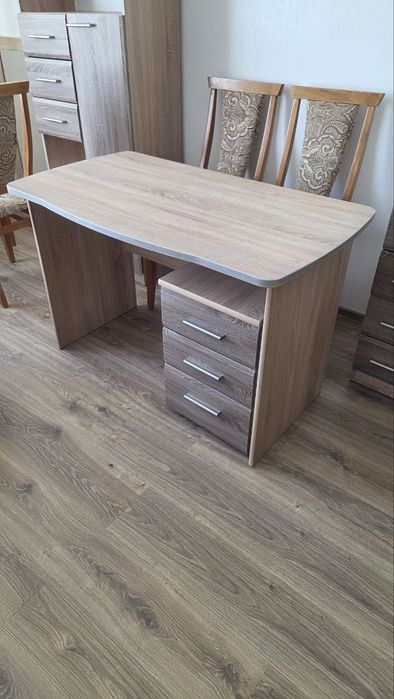 Стіл з тумбою для дитячої чи без Відео по запиту