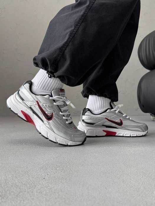 Чоловічі кросівки Nike Initiator Grey Red | Розміри 41 - 45