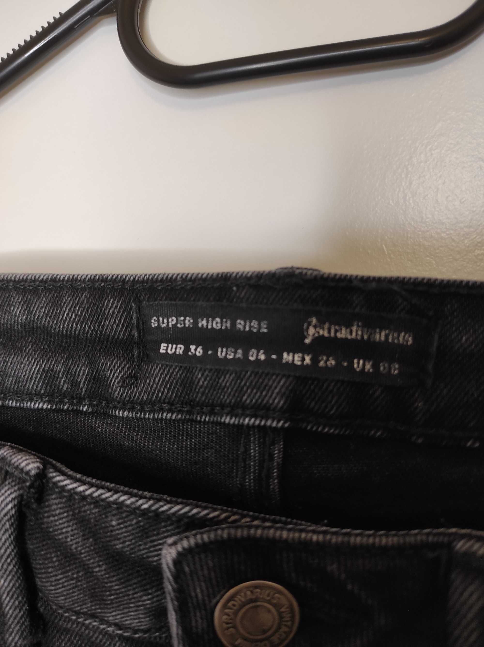 Czarne szorty jeansowe Stradivarius rozmiar S/36