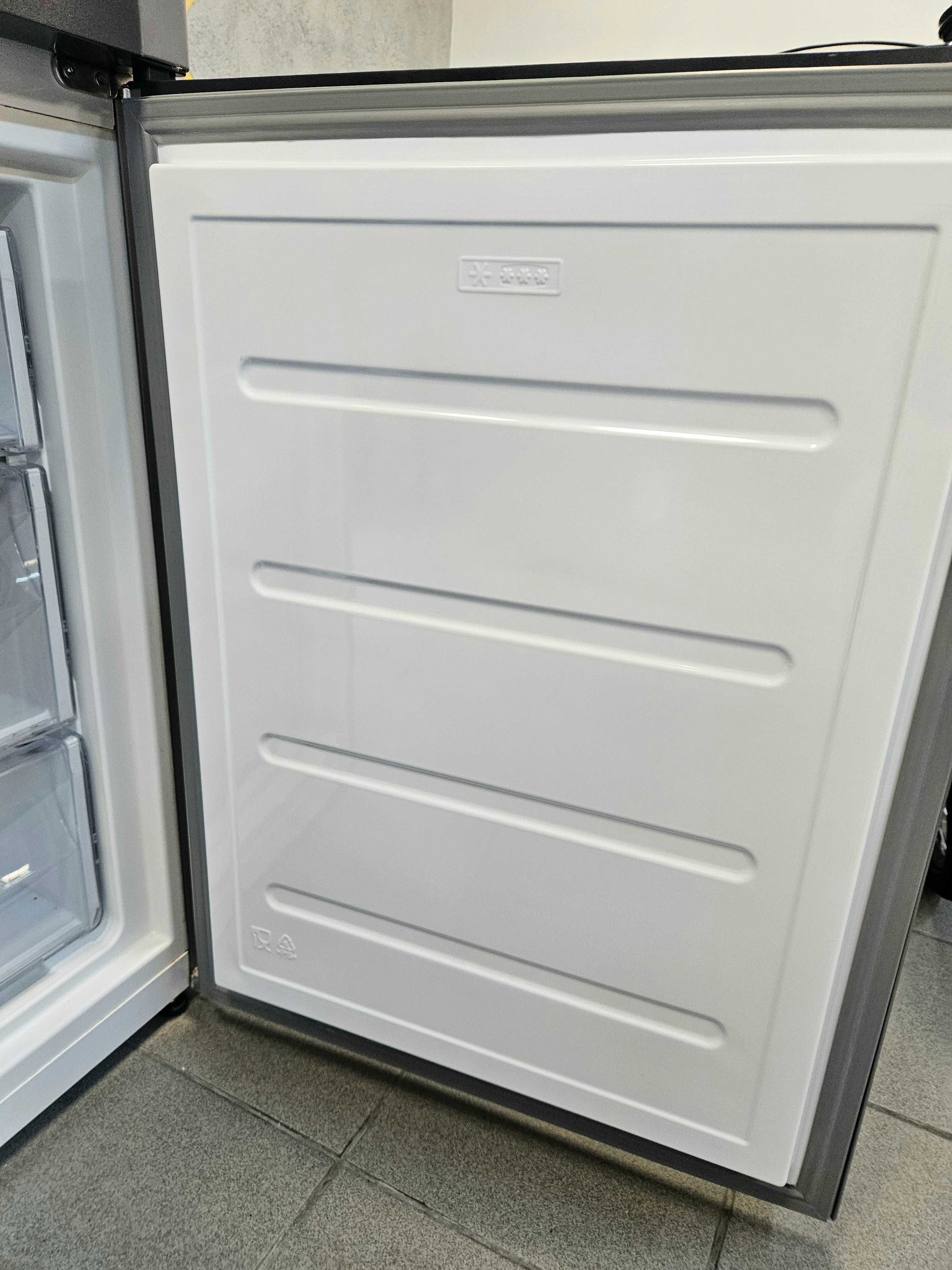 Lodówka Total No Frost WHIRLPOOL Srebrna