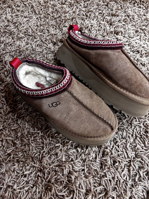 Оригінальні UGG коричневого кольору