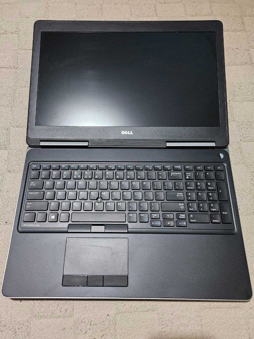 Ноутбук Dell Precision 7520 15 FHD 256/16GB i7 7920HQ Nvidia M1200 4GB