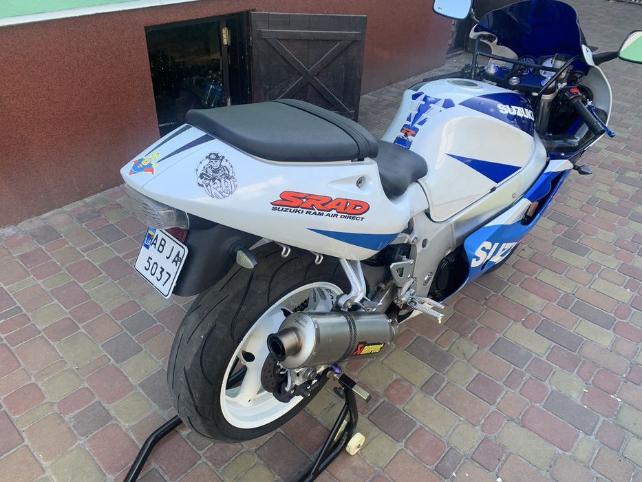 SUZUKI GSX-R 600 SRAD на нових розхідниках