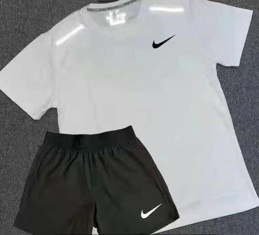 Комплект Nike, шорти та футболка, РОЗПРОДАЖ