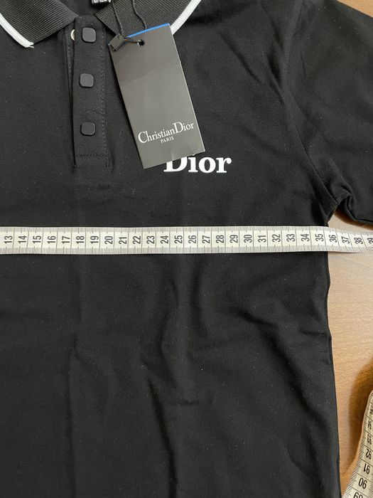 Дитяча кофта з довгим рукавом.