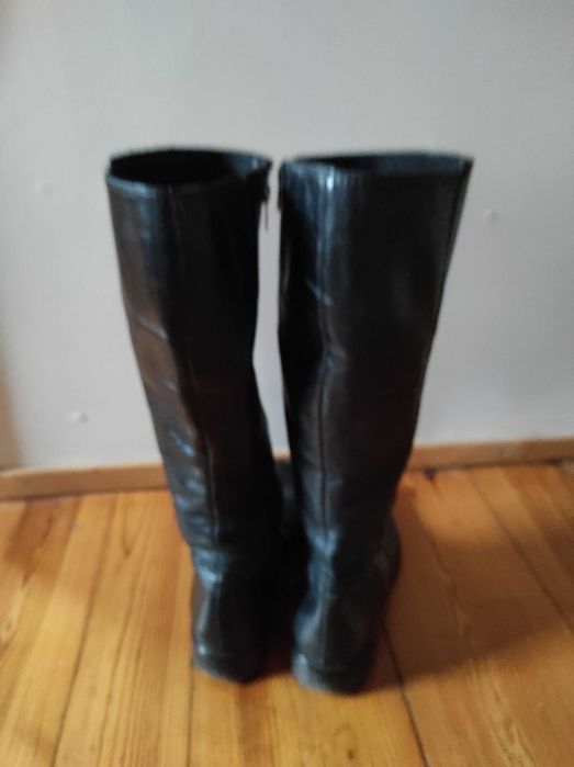 Kozaki RYŁKO , czarne oficerki, skóra rozm. 40