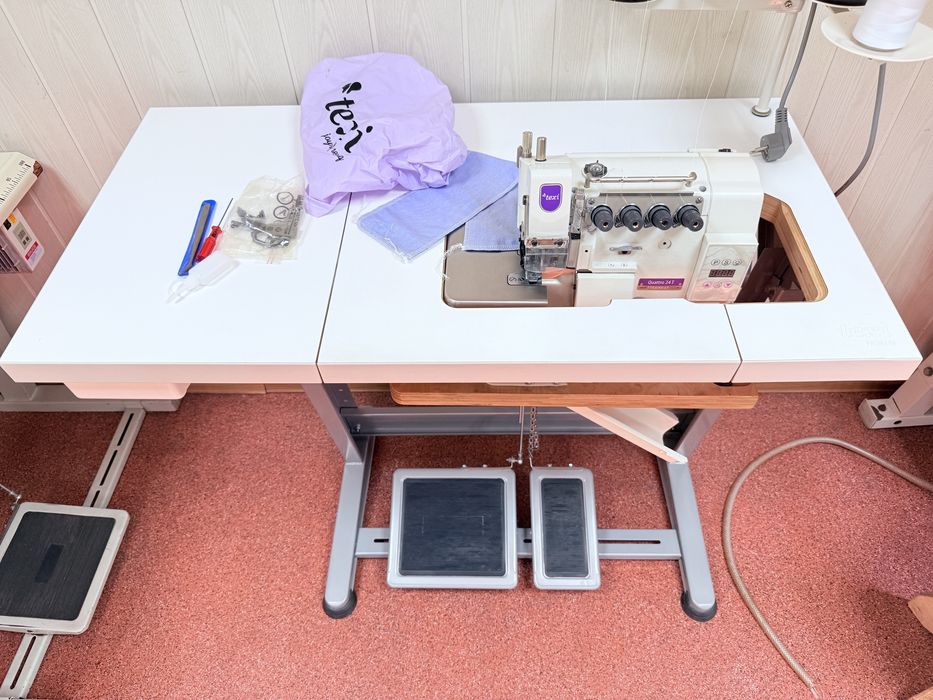Overlock 4 nitkowy Texi Quattro 24T(Juki Siruba Jack) zestaw mereżka