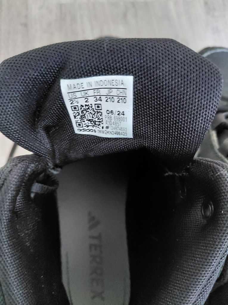 Botas adidas terrex n°34