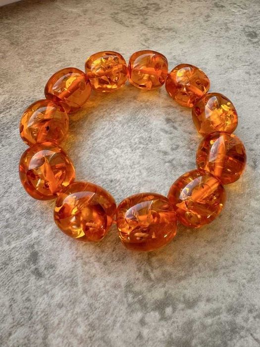 Piękna bransoletka z naturalnego bursztynu