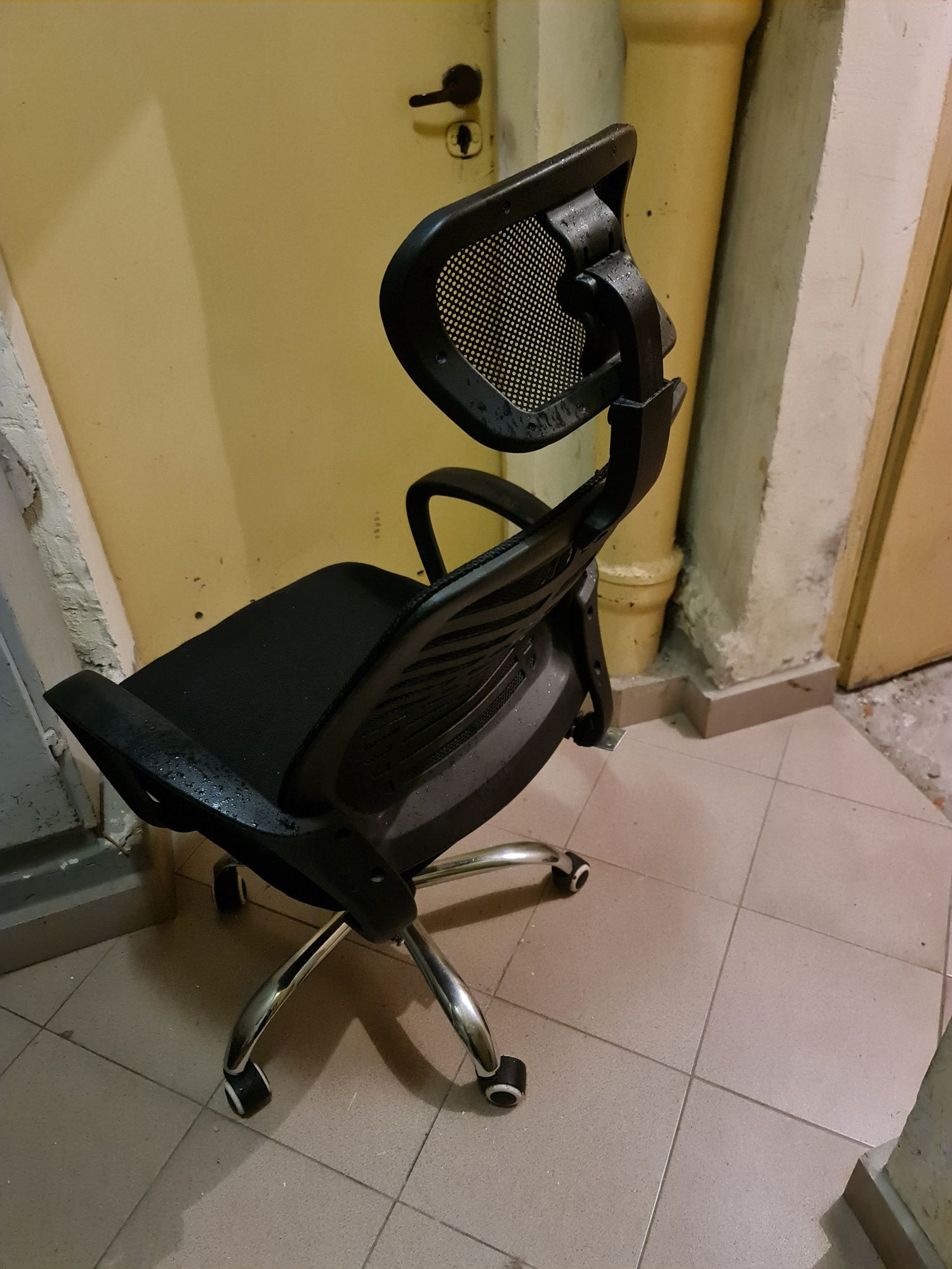 Fotel biurowy, używany - sprawny
