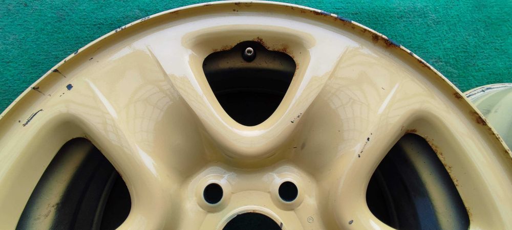 Felga  16x6/5J  Suzuki Toyota Rav 5x114.3 Cena za 1-szt