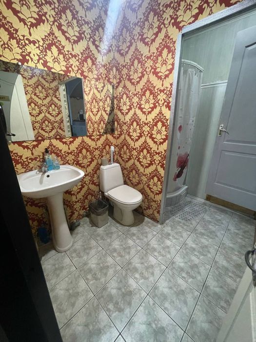 Хостел в самому центрі міста, койко-місце, кімнати подобово