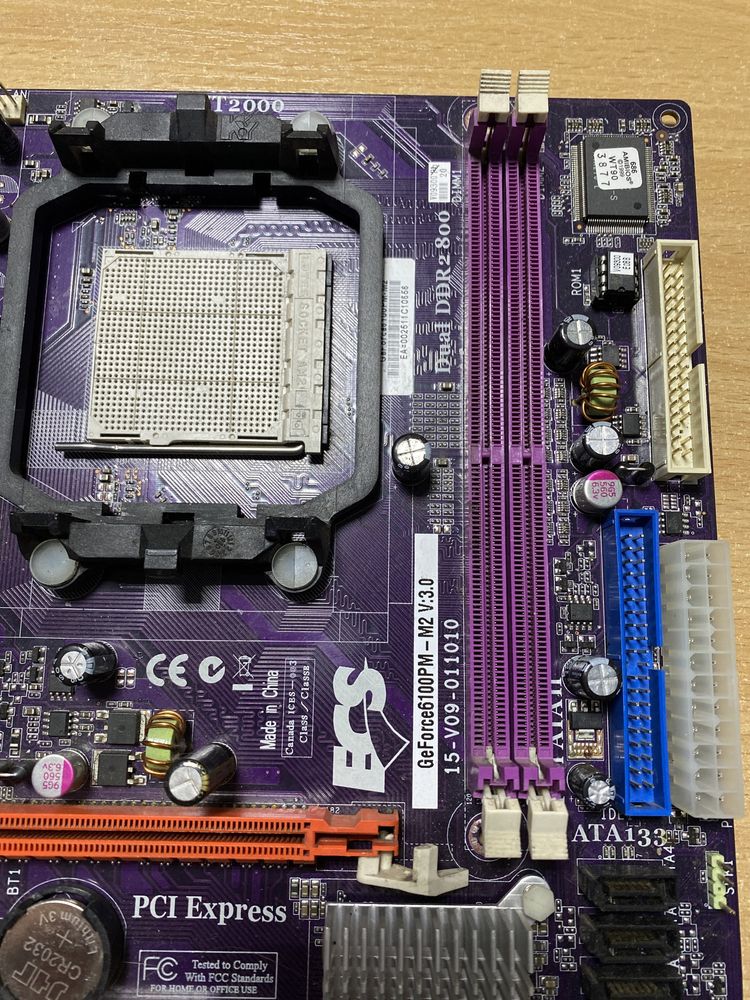 Материнська плата ECS Geforce6100PM-M2