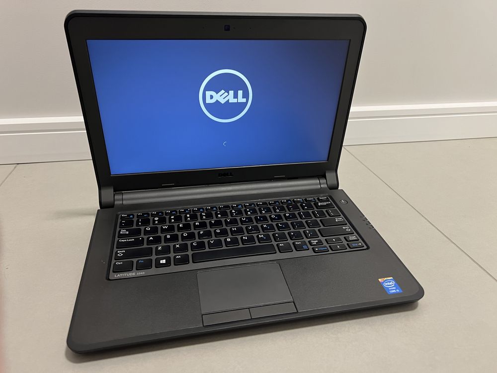 Laptop DELL LATITUDE 3340 13,3" i5 4GB RAM 128GB SSD OKAZJA