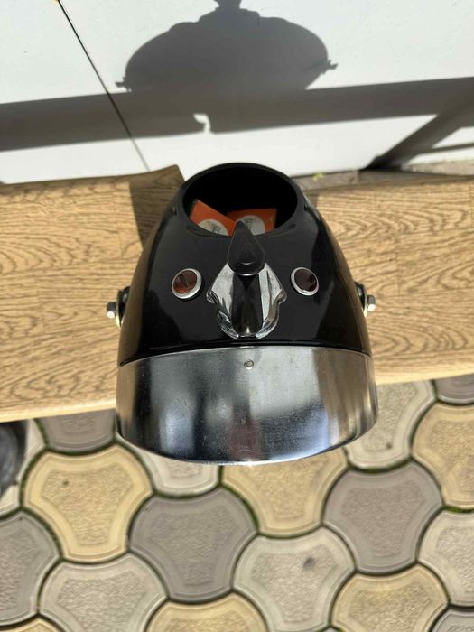 Фара на мотоцикл