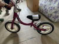 Велобіг для дівчинки рожевий