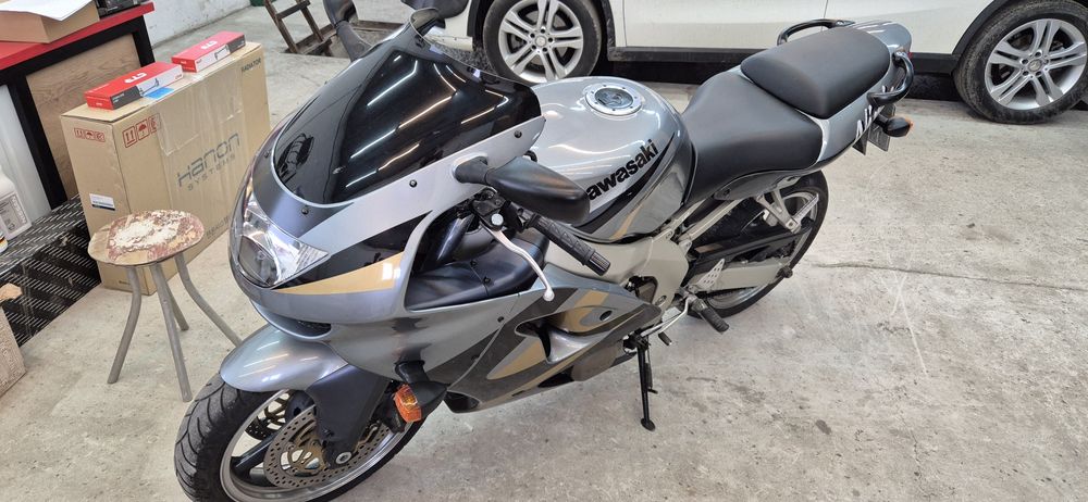 Kawasaki Ninja zx6r