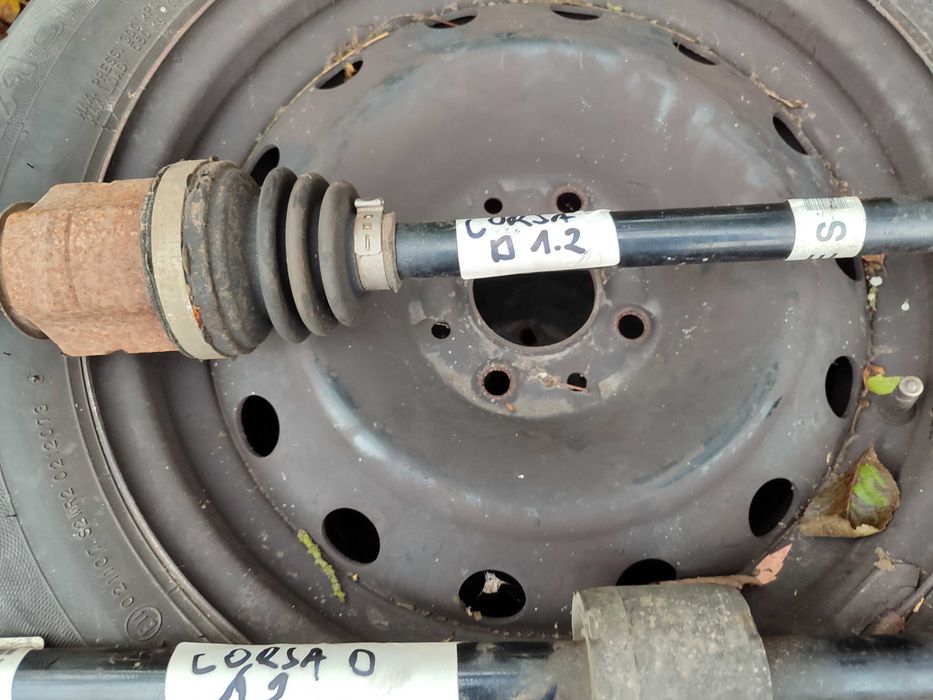 Komplet półoś Opel Corsa D 1,2 benzyna