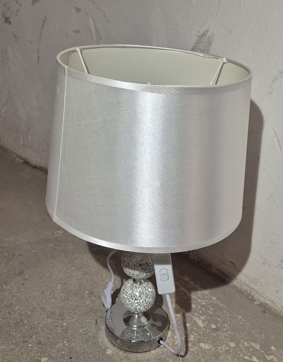 Lampka nocna nowa
