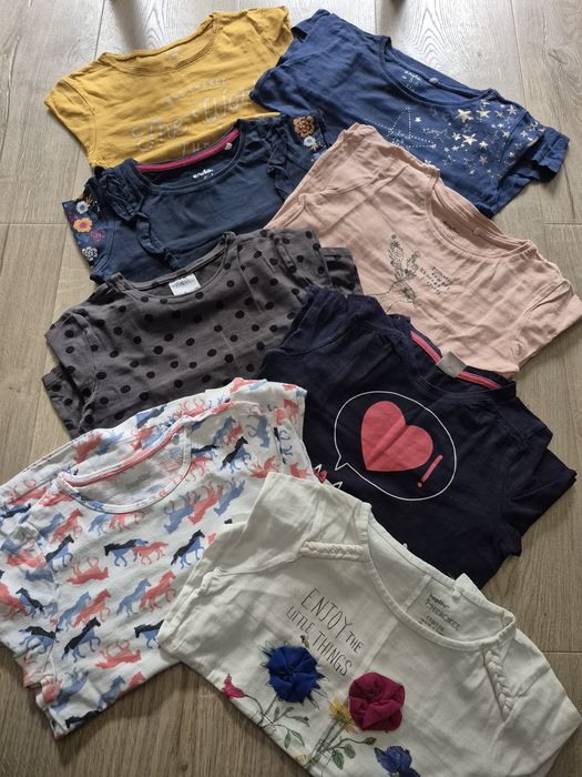 Zestaw ubrań dla dziewczynki rozm. 110/116