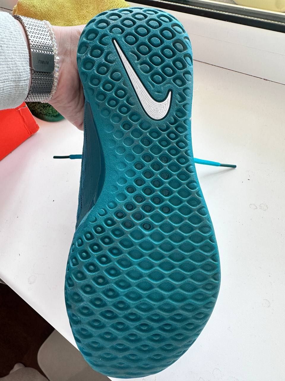 Кроссовки Nike!!