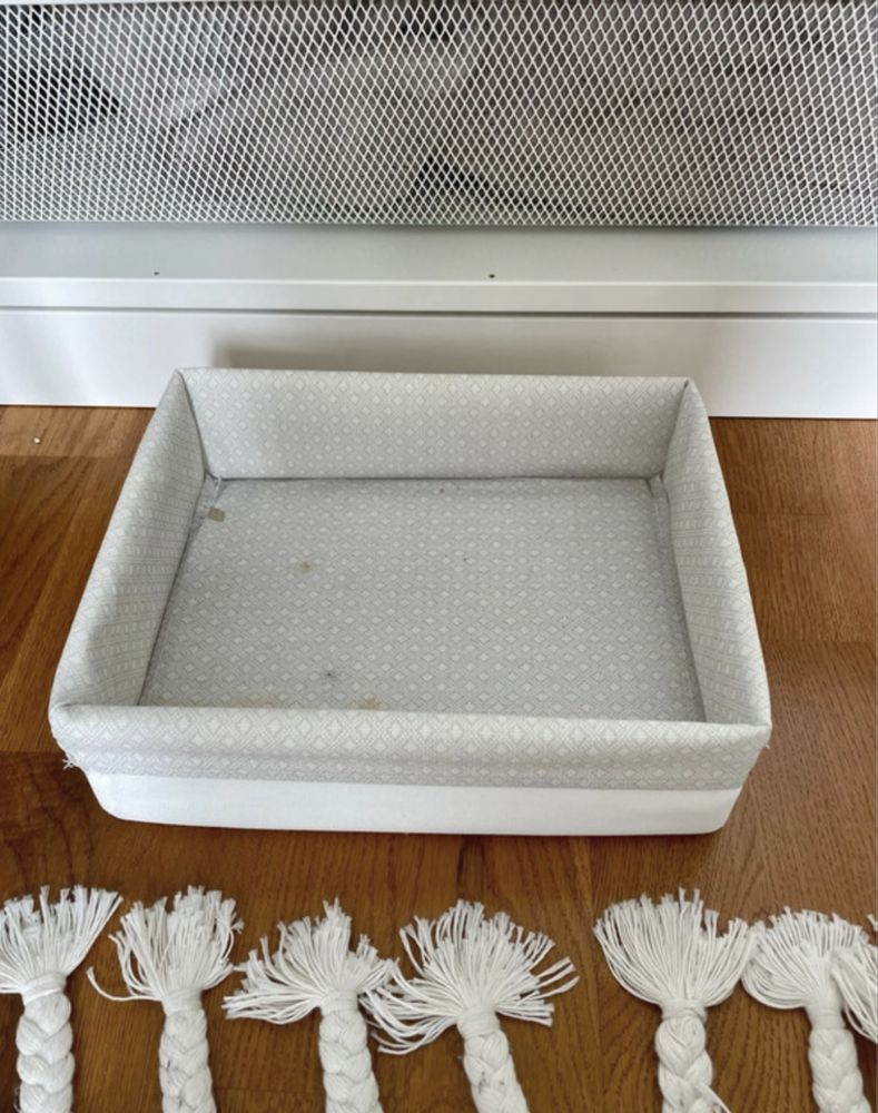 Pojemniki IKEA szaro białe
