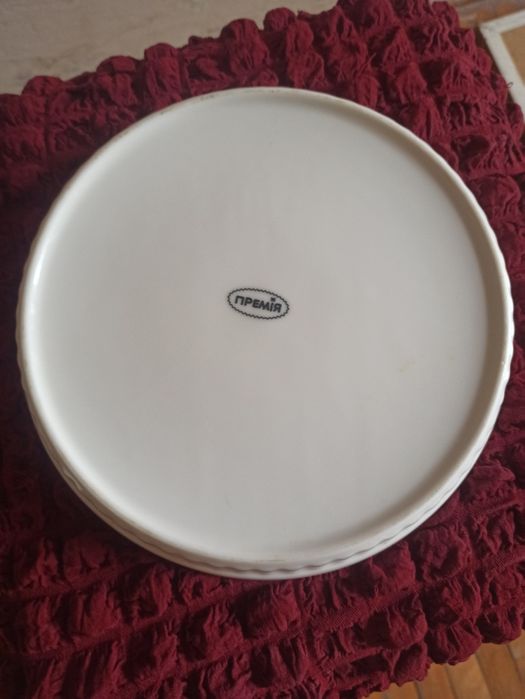 Форма кругла для запікання і випічки