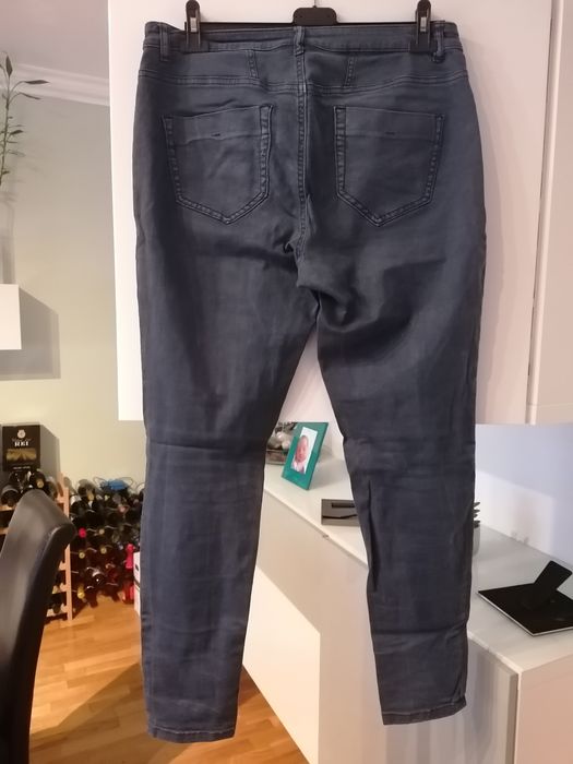 Calças elásticas the straight em azul escuro - C&A tamanho 40