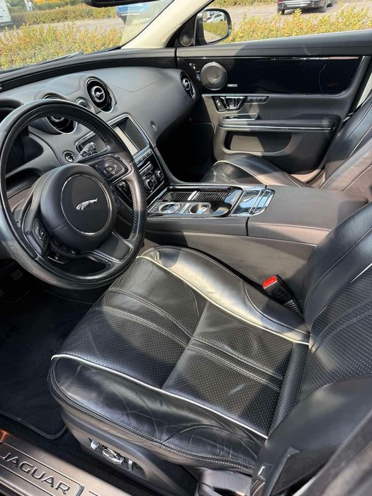 Продам авто Jaguar XJ 2015 р.в.