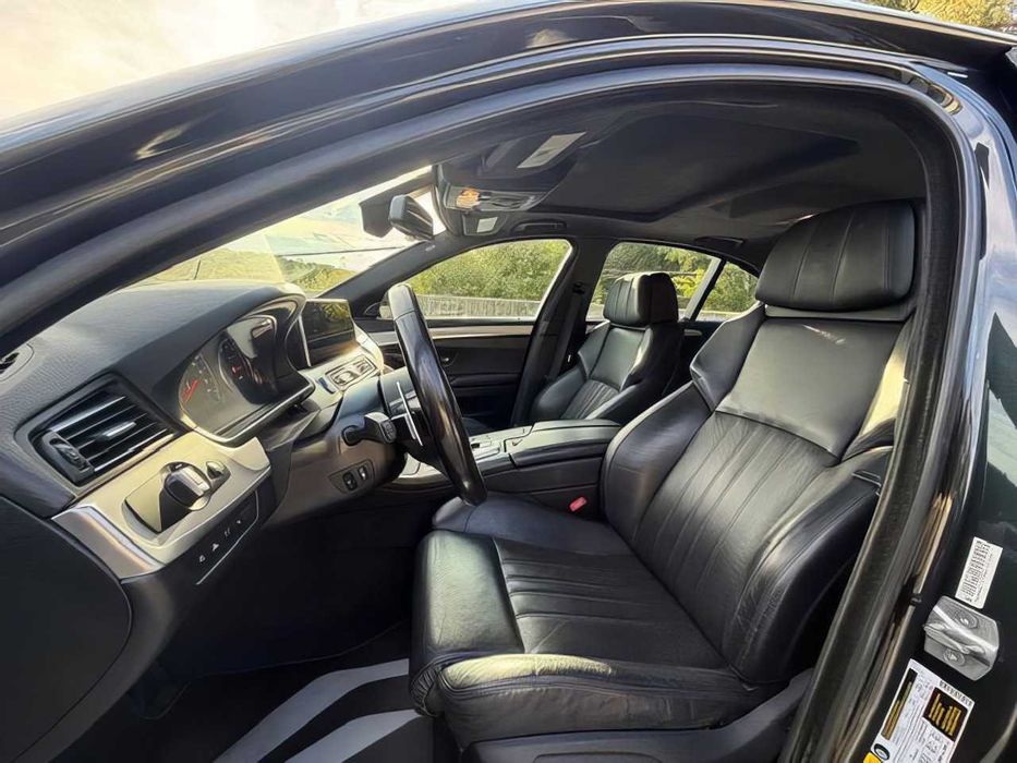 BMW M5      2016