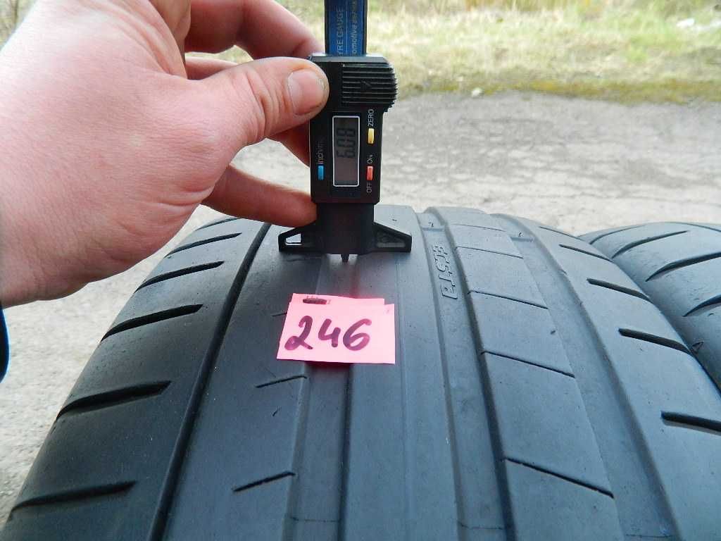 Шини колеca резина R19 255/45 Kumho Ecsta 2шт Літо