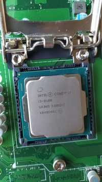 Процесор Intel core i3-8100 SR3N5 3.6GHZ