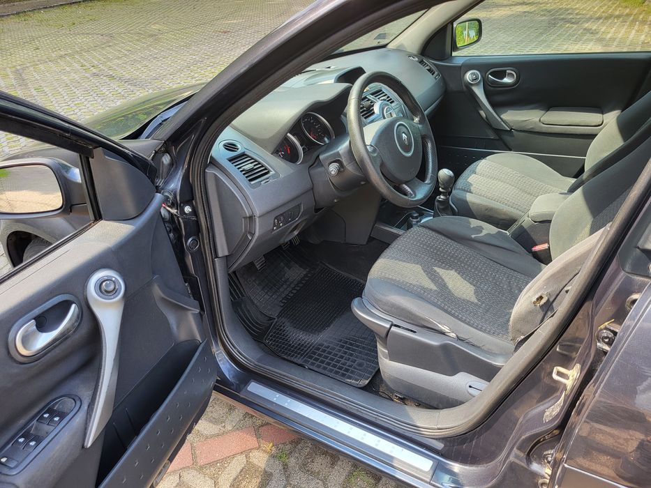 Megane Grandtour 1.9 DCI 130 KM opłaty na rok