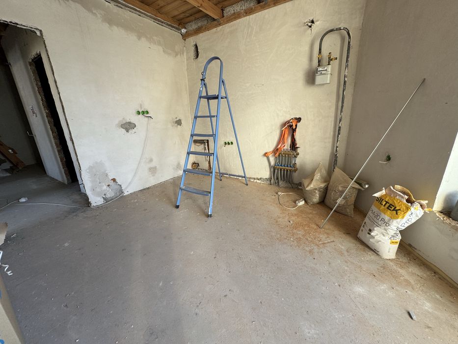 Продаж 2-к квартири в новобудові