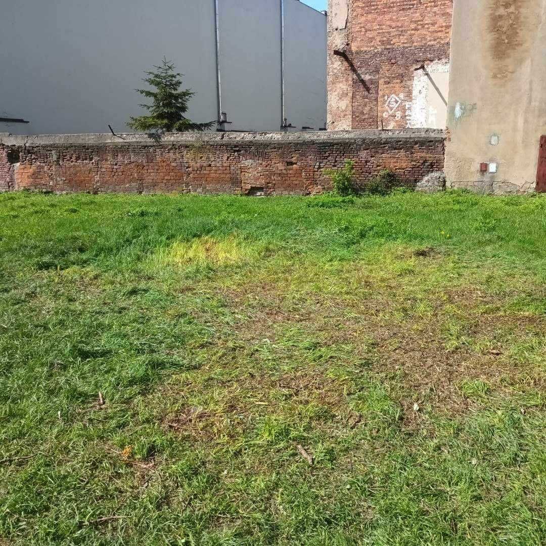 Wywóz gałęzi odpadów zielonych liści  trawy  Łódź okolice