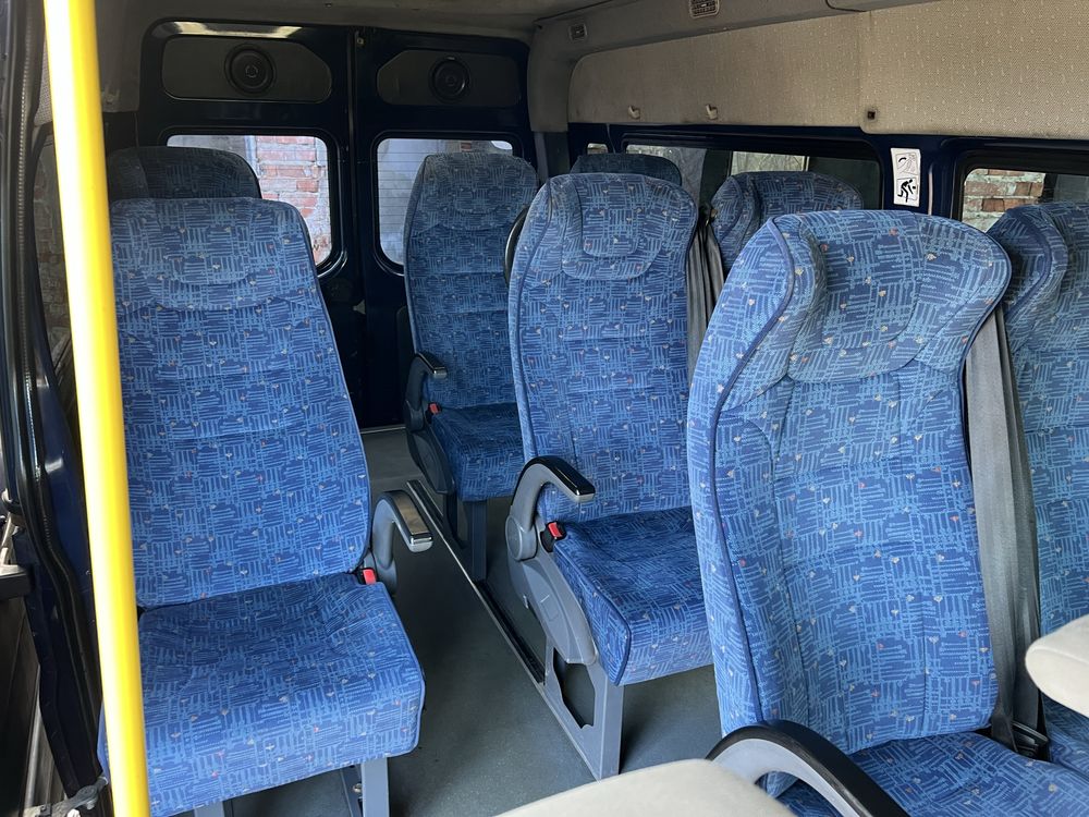 Ford Transit лонг 2007р 2.4 TDCI оригінальний пасажир