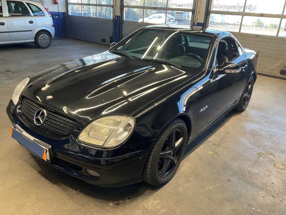 Mercedes SLK para peças