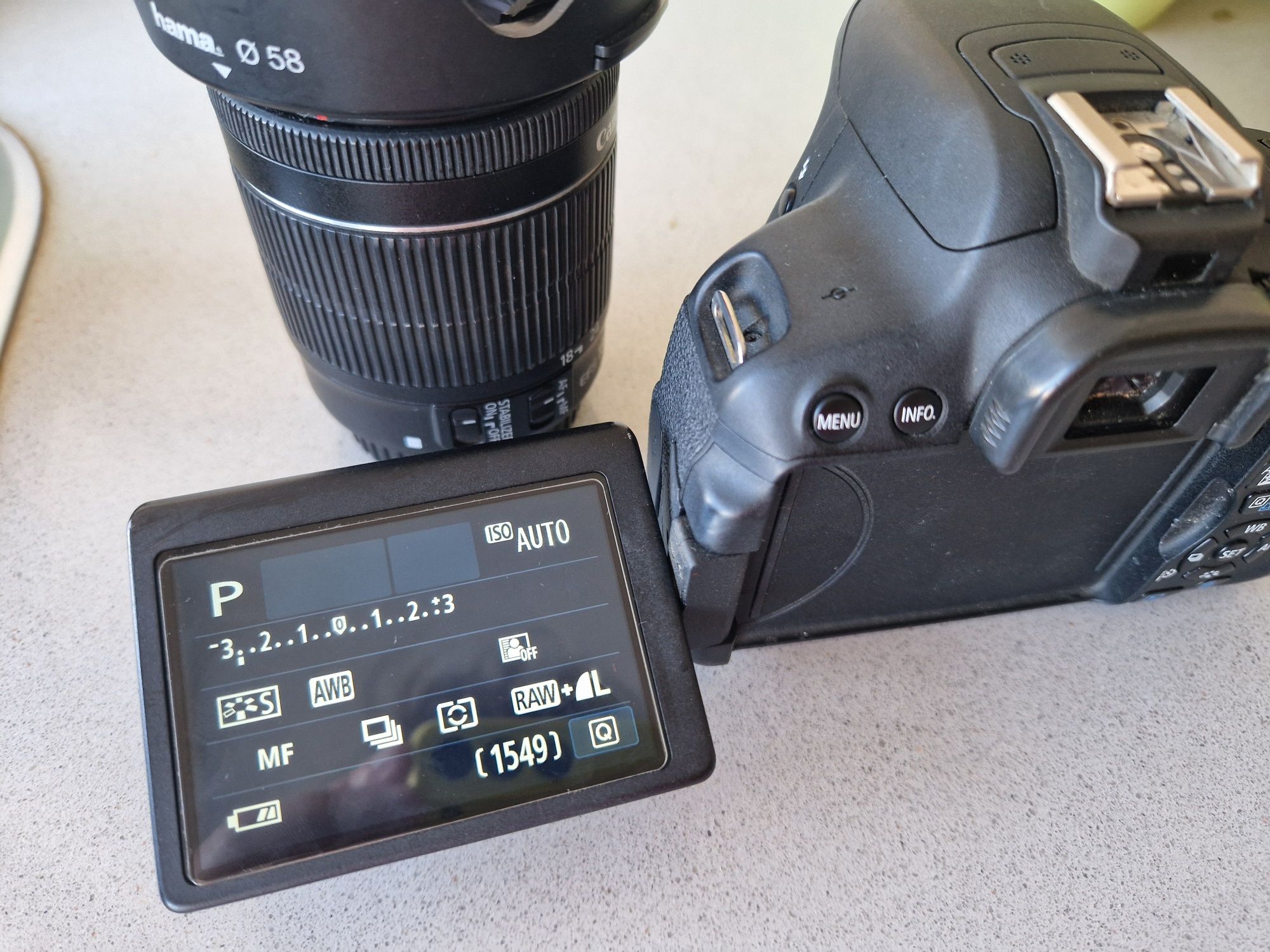 Canon 700D  Grip  4 Baterias