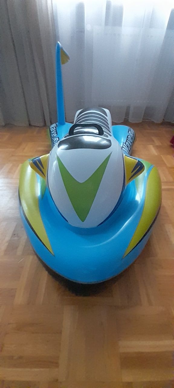 Intex inflatable wave rider. (Dmuchany skuter wodny)