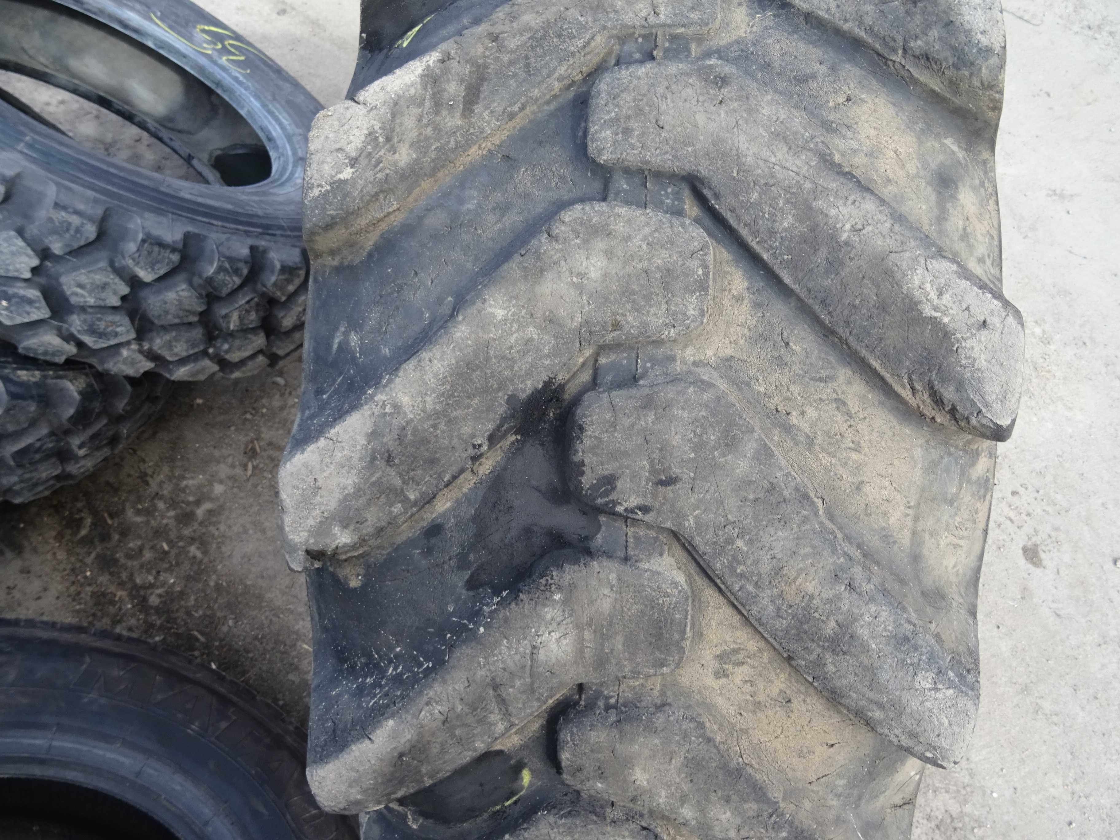 Opona 405/70-20 CAMSO Tractionmaster 4L-R4 ( 680 netto)