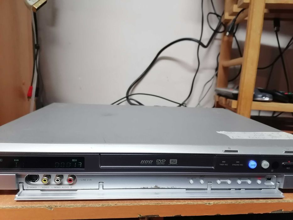 Nagrywarka Sony RDR-HX710