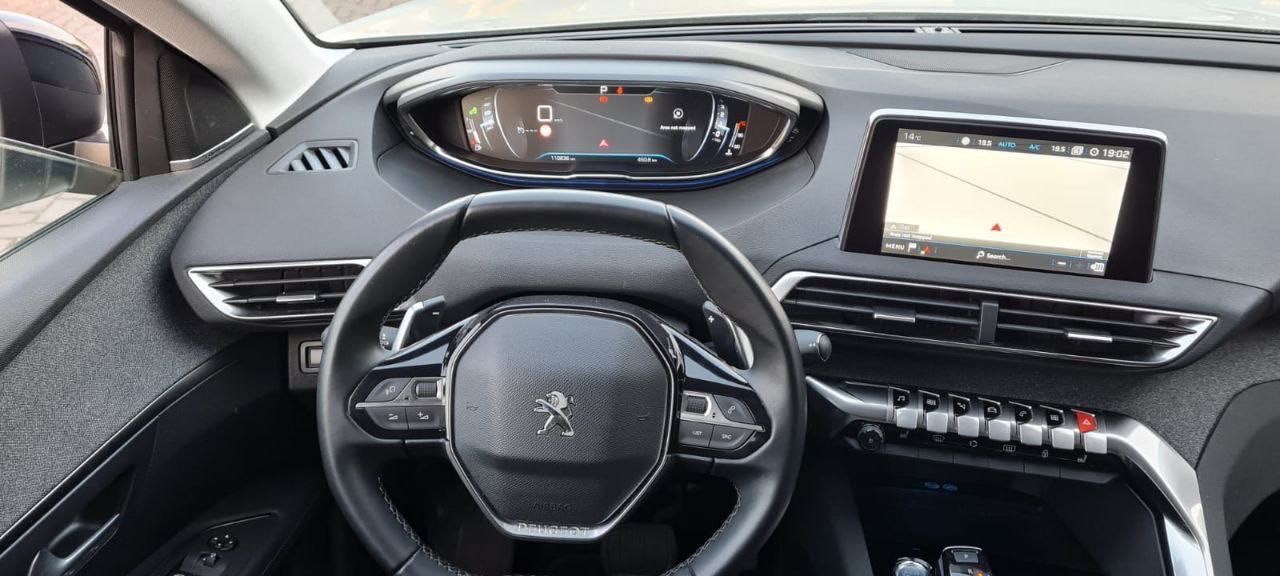 Peugeot 3008 стан ідеал !