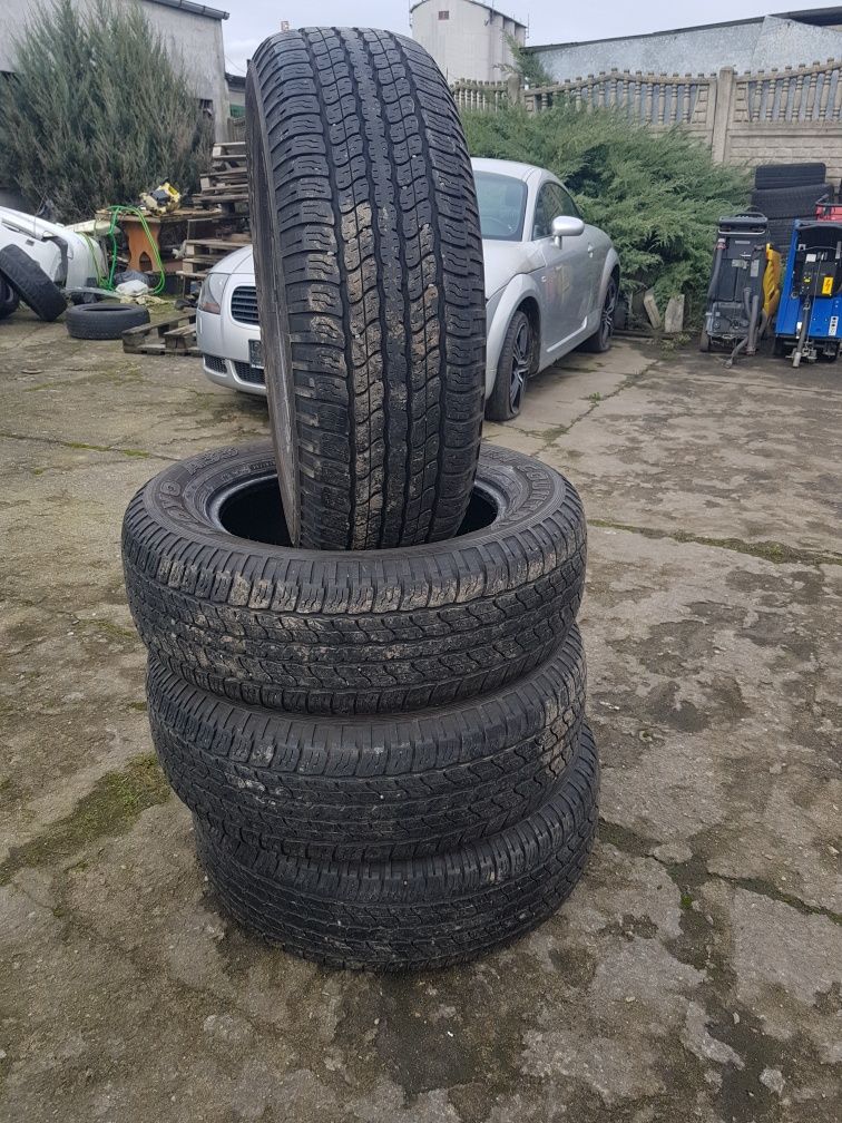 4 x Toyo A33 opony 255/60R18 M+S