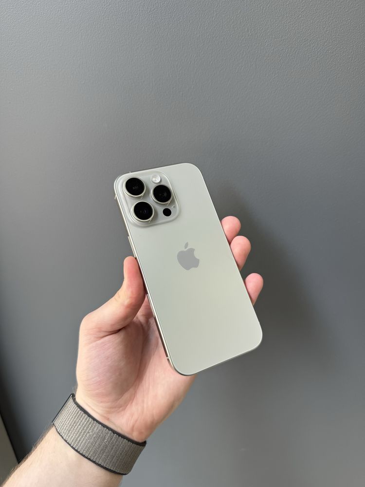 Б/у iPhone 16 Pro 256Gb Natural