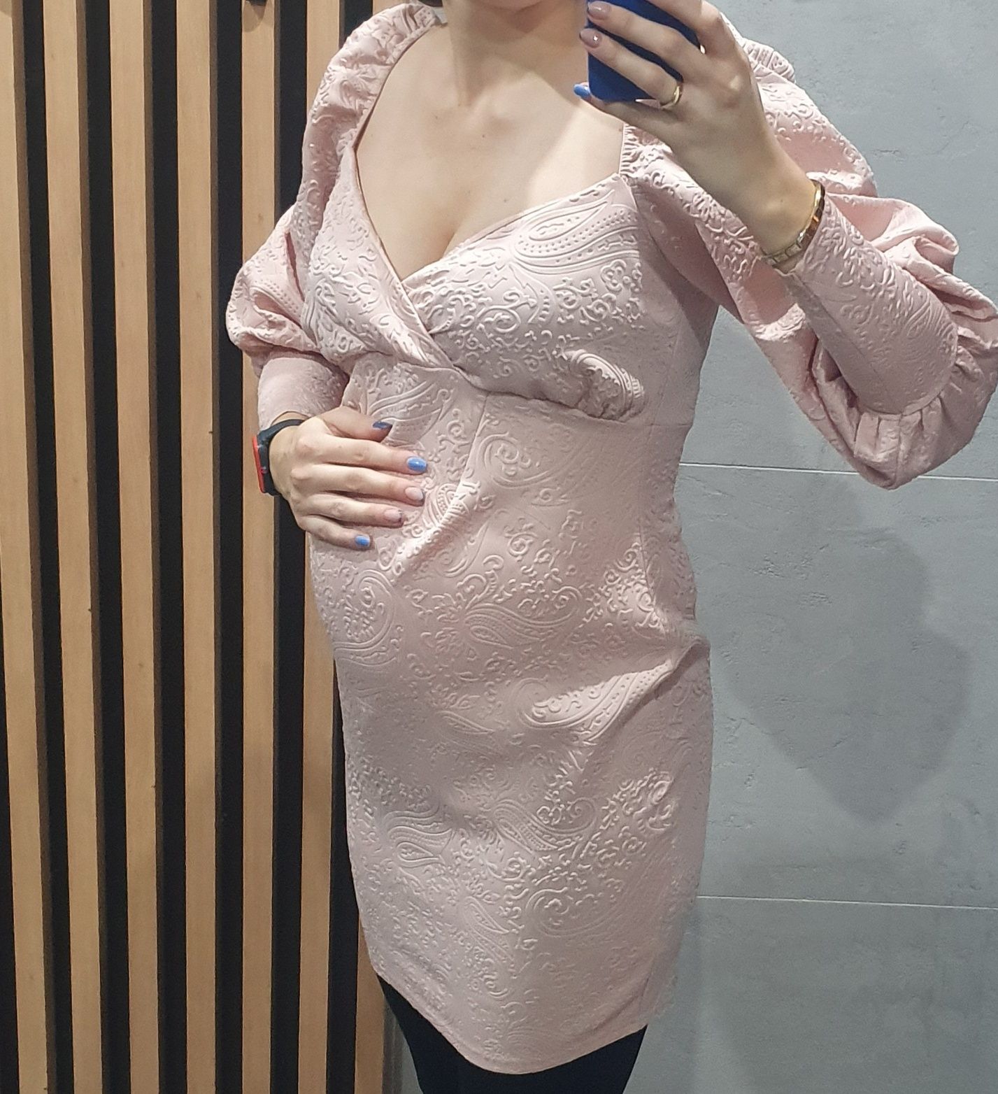 Sukienka ciążowa Asos  Maternity pudrowy róż S