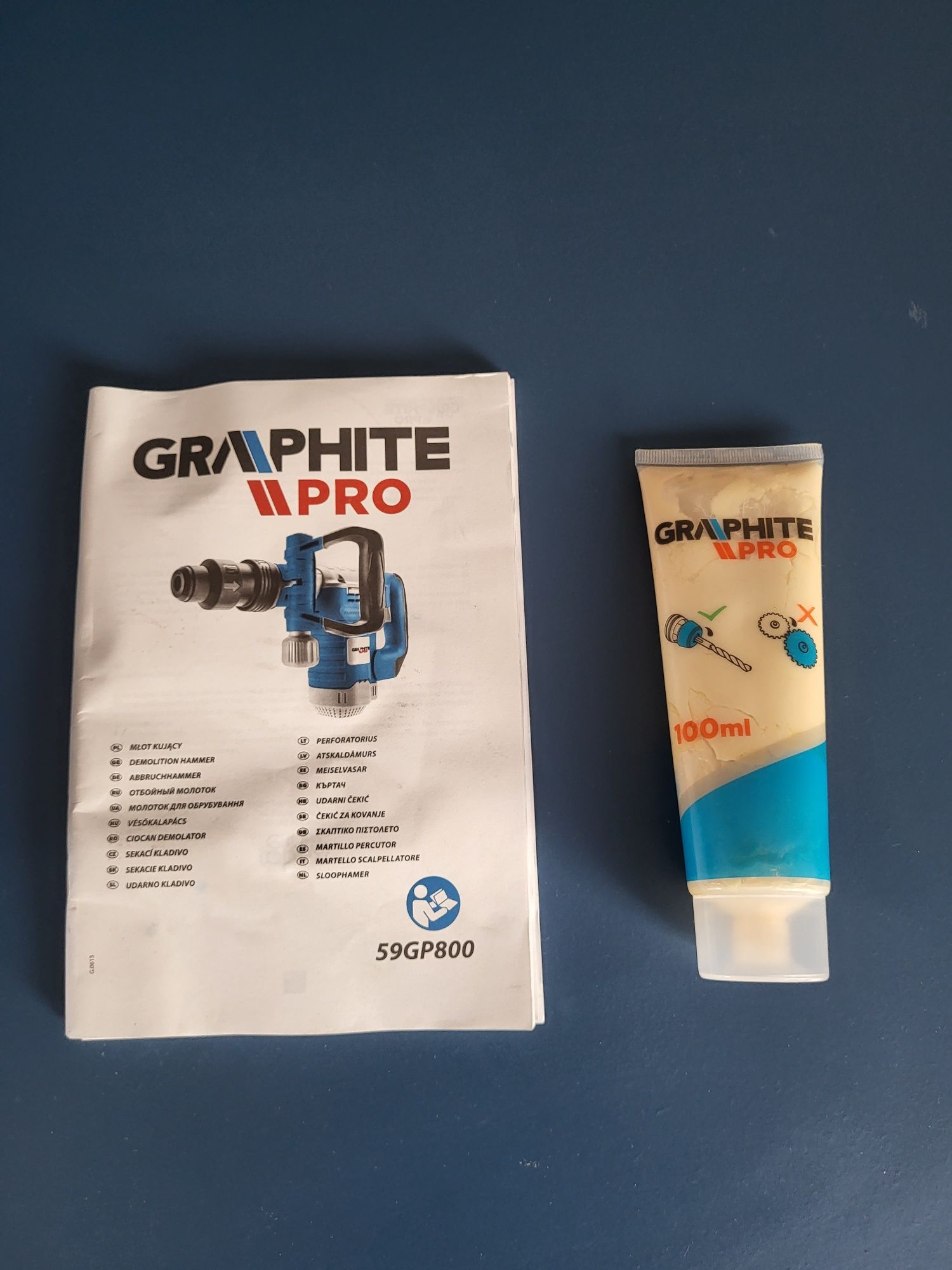Młot kujący SDS MAX Graphite